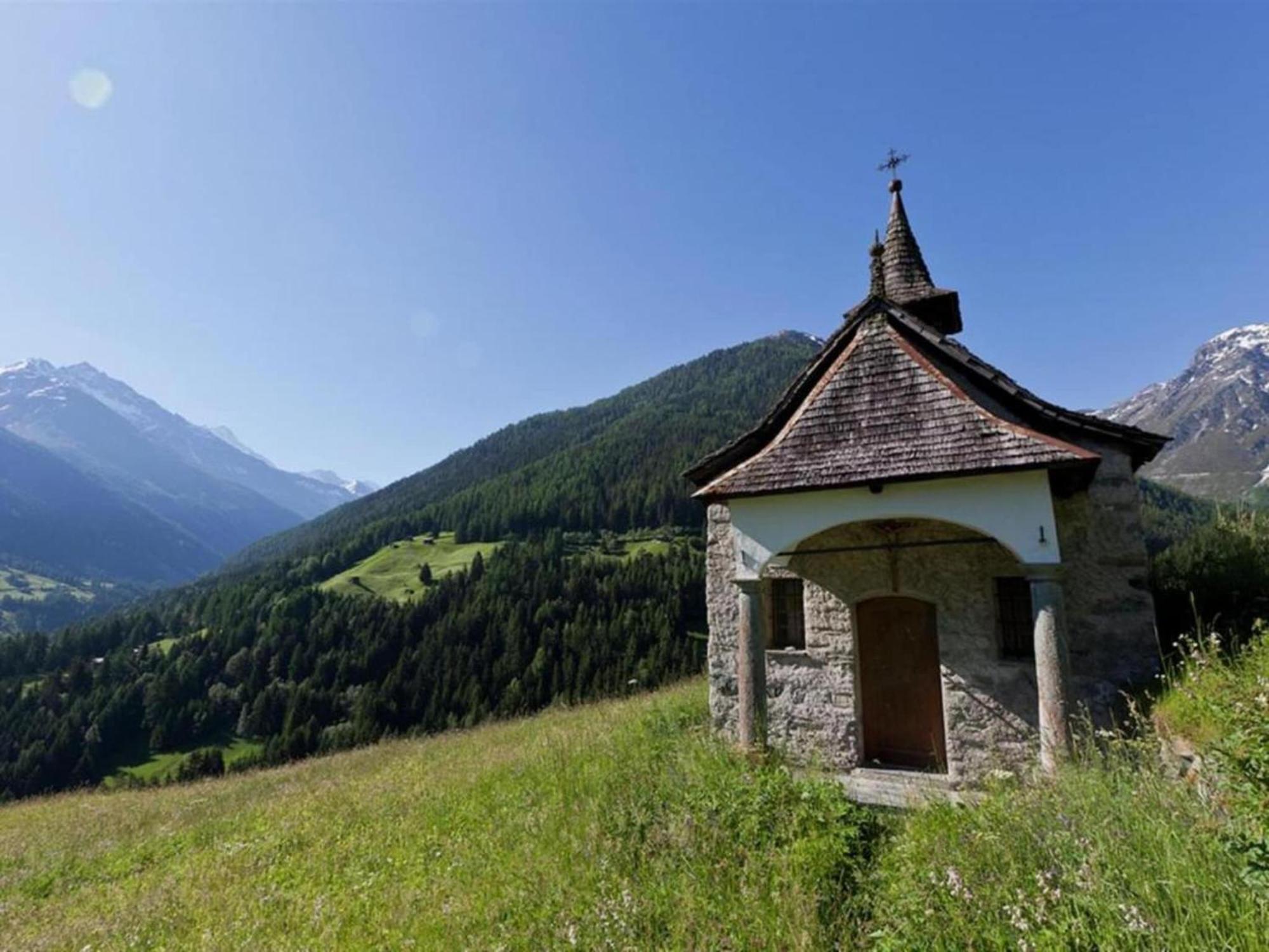 With Unobstructed View Inthe *